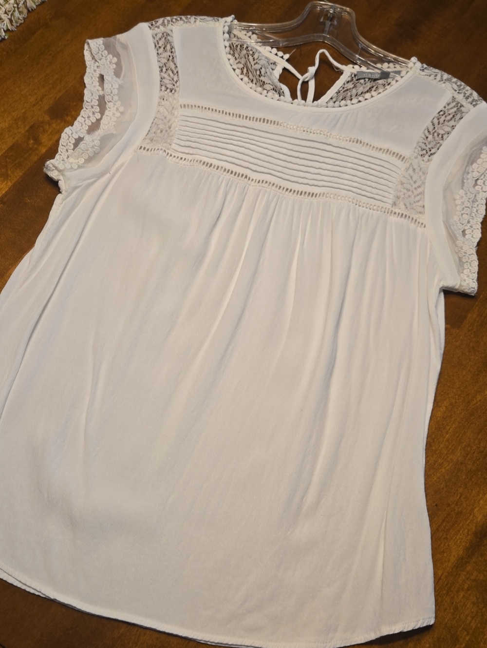 Daniel Rainn White Lace Short Sleeve Peasant Top